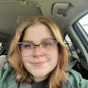 Meet your Posher, Abigail